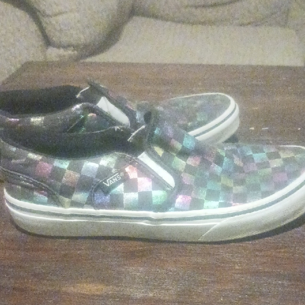 Vans Kids Multicolor Checkered Slip-On Shoes - Picture 2 of 8